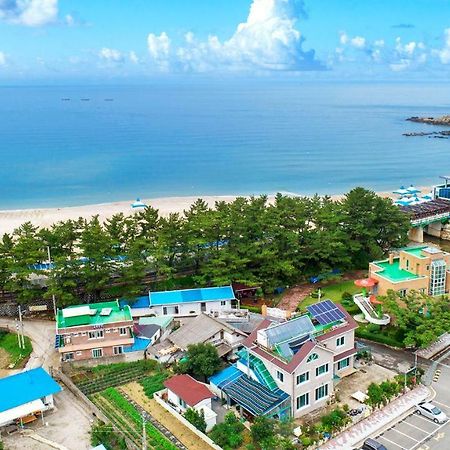Samcheok Sol Beach Pension Luaran gambar