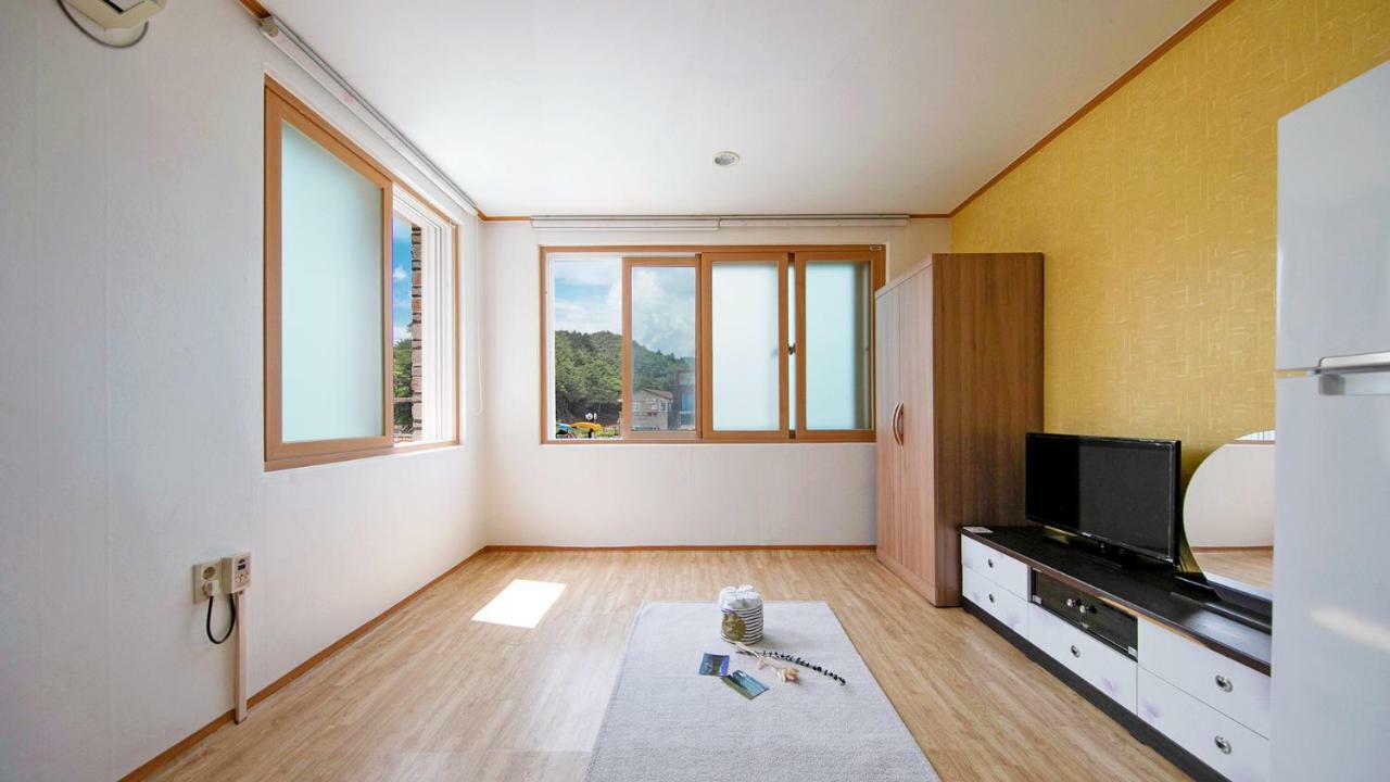 Samcheok Sol Beach Pension Luaran gambar