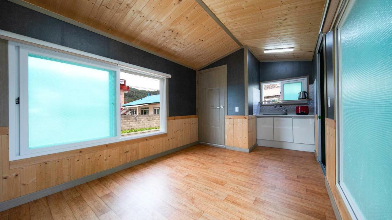 Samcheok Sol Beach Pension Luaran gambar