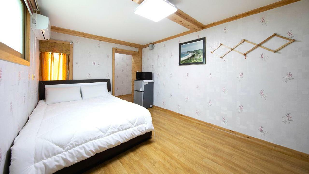 Samcheok Sol Beach Pension Luaran gambar