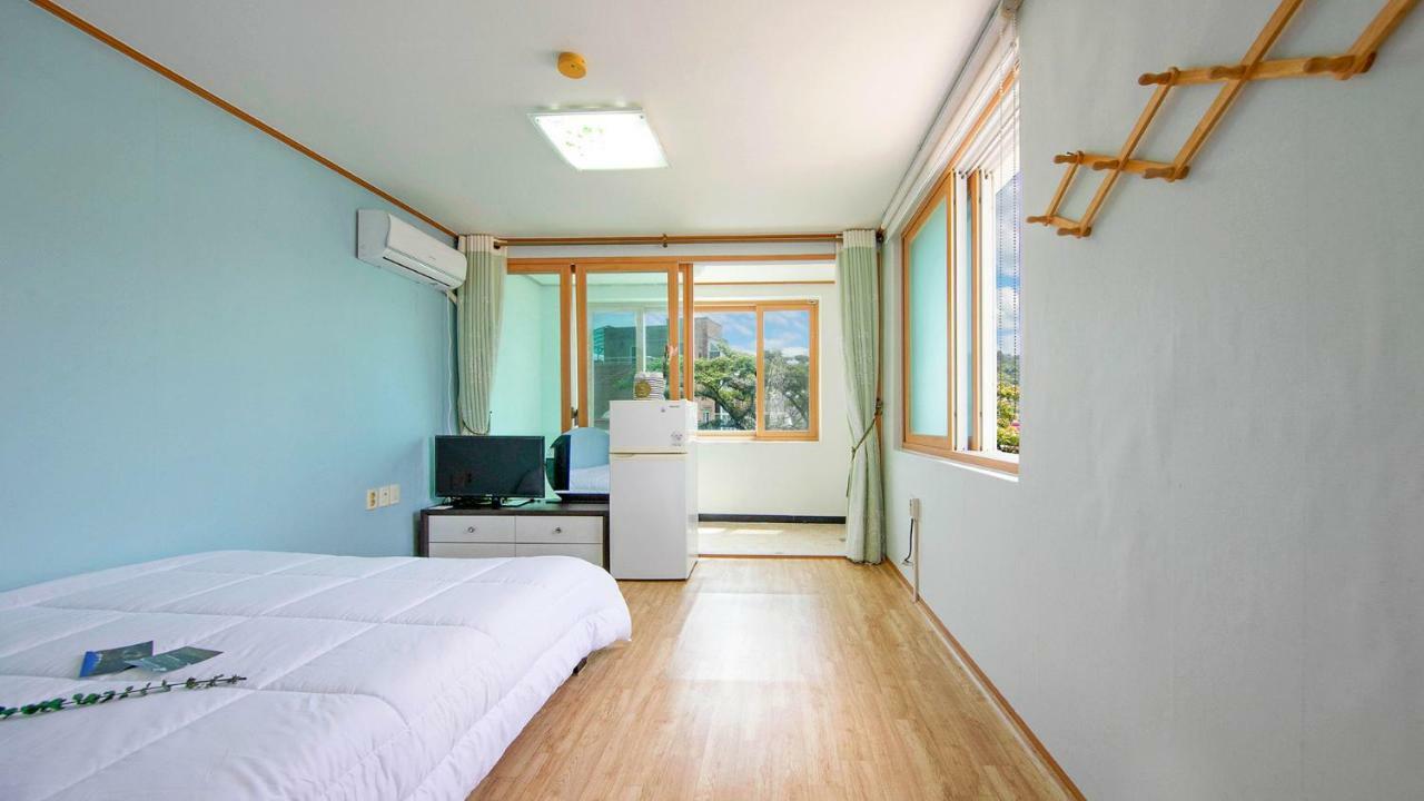 Samcheok Sol Beach Pension Luaran gambar