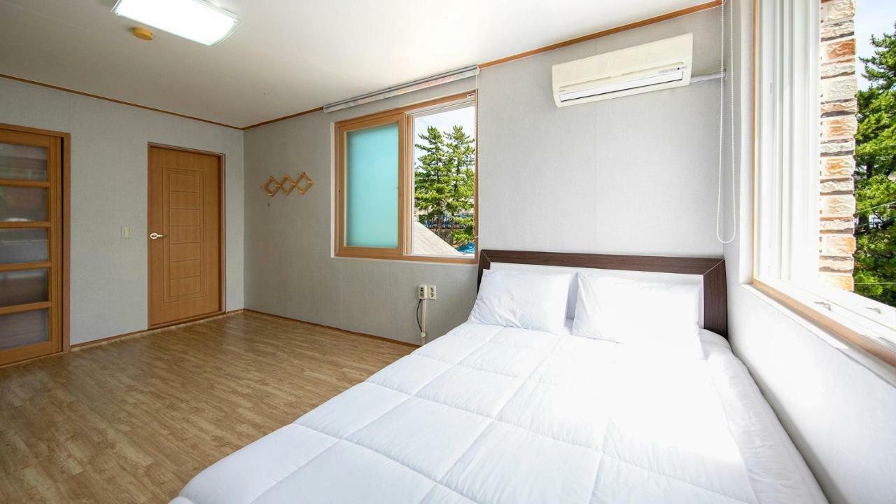 Samcheok Sol Beach Pension Luaran gambar