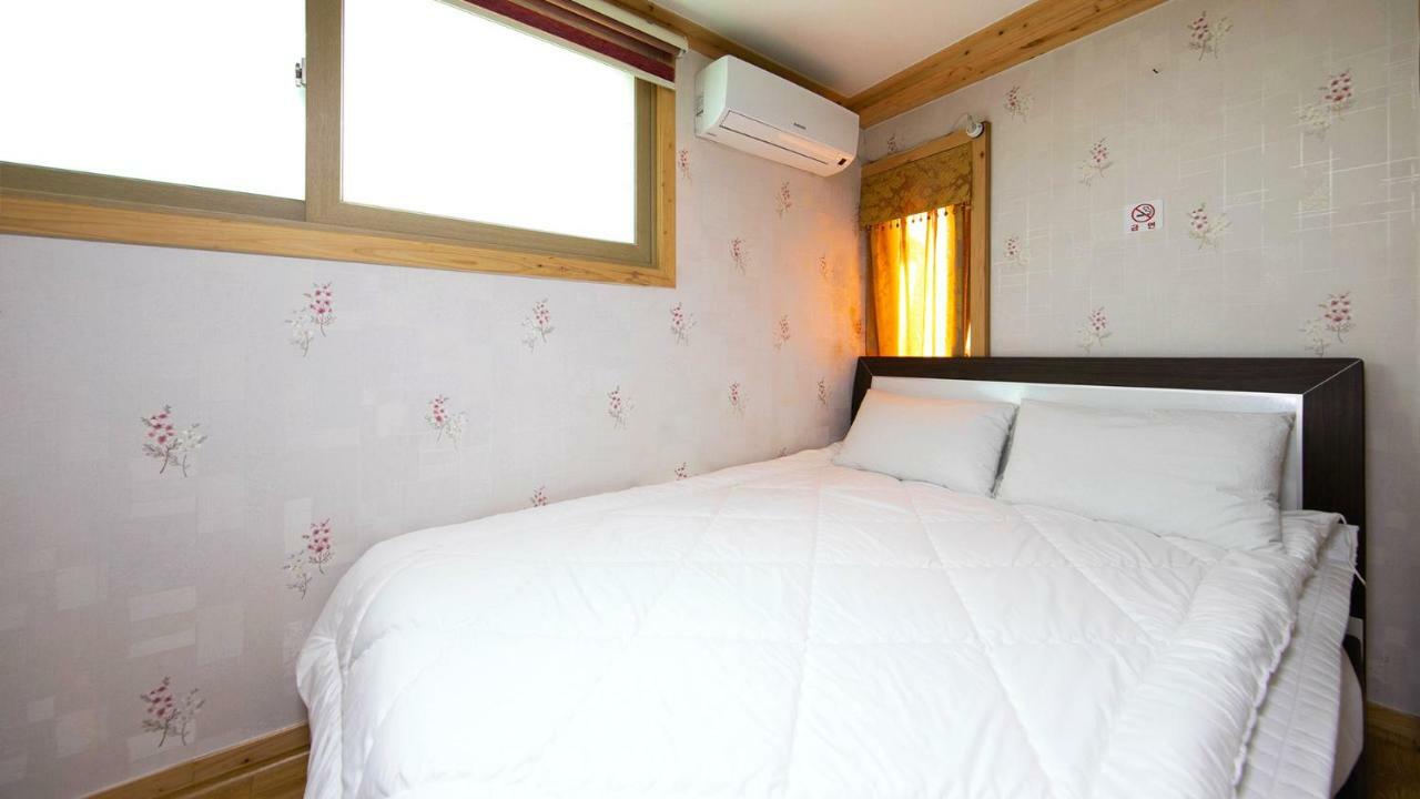Samcheok Sol Beach Pension Luaran gambar