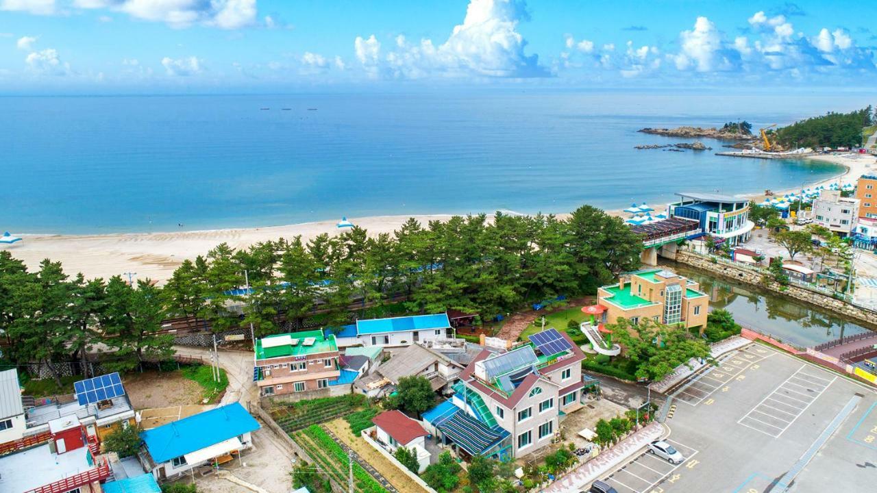 Samcheok Sol Beach Pension Luaran gambar