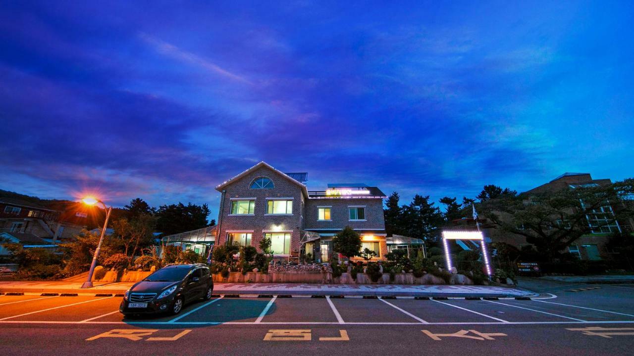 Samcheok Sol Beach Pension Luaran gambar